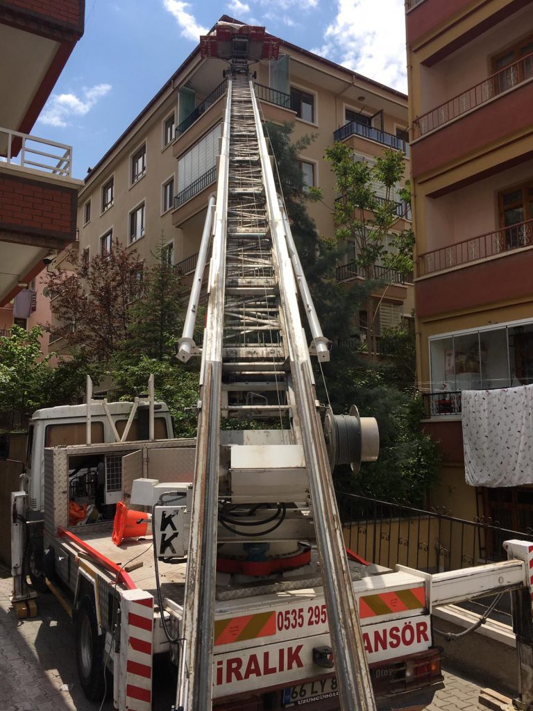 Mardin Star Nakliyat asansörlü taşıma, Mardin eşya taşıma, Mardin nakliyat, profesyonel taşıma hizmeti, güvenli eşya nakliyesi, Mardin evden eve nakliyat, Mardin yüksek kat taşıma, Mardin vinçli nakliyat, Mardin asansörlü ev taşıma, Mardin merdivensiz taşınma, Mardin profesyonel nakliye, Mardin güvenilir taşıma, Mardin star nakliyat asansör hizmeti, Mardin balkondan taşıma, Mardin zorlu erişim taşımacılığı